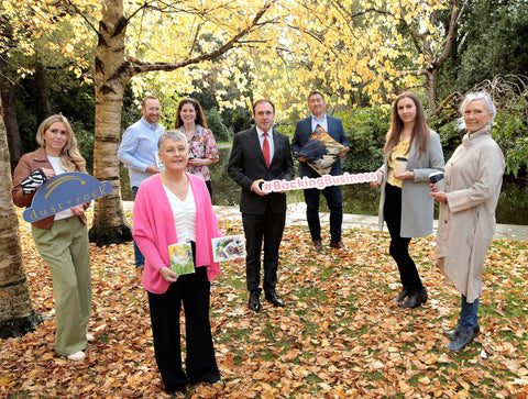 Backing Business winners dust + rock, fervor and hue, lucy erridge art, grounded pottery, rivesci with Minister Robert Troy TD